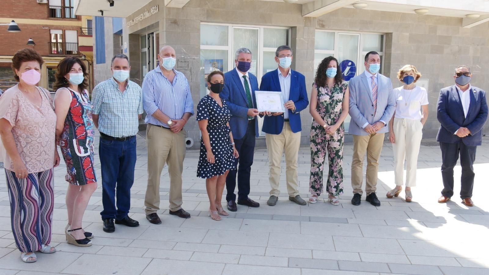 La Junta de Andalucía reconoce la labor de Adra en el cuidado de la salud de sus vecinos