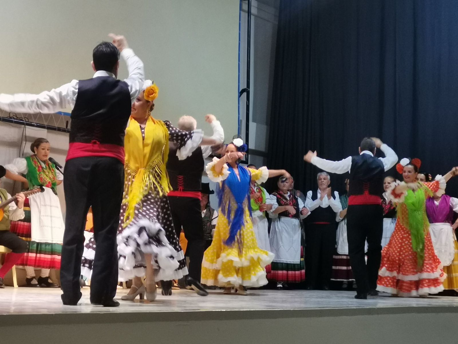 Fandanguillos, soleares y parrales animan a los reos de ‘El Acebuche’