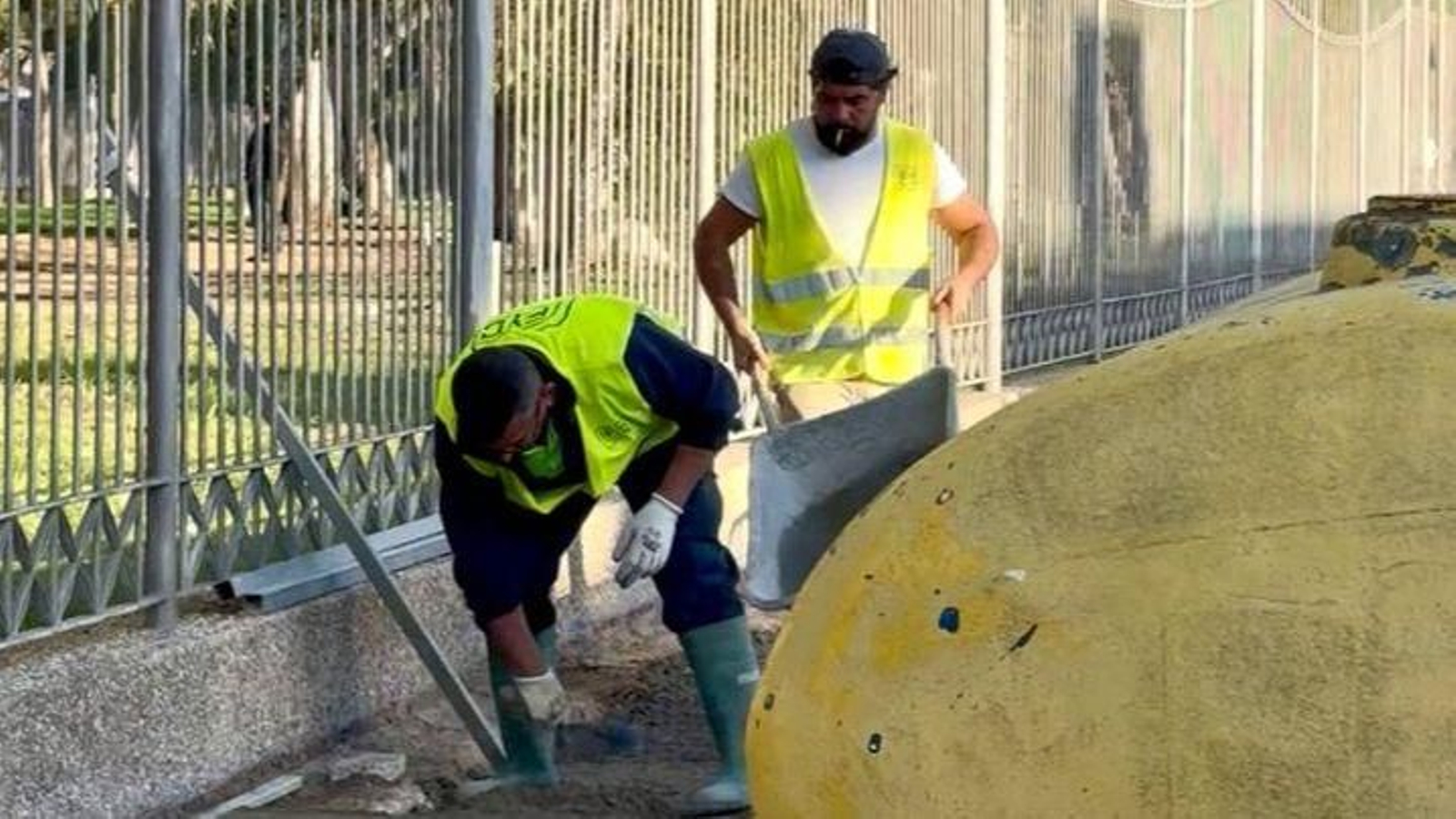 Una imagen de las obras que se acometen en la avenida de Cádiz.