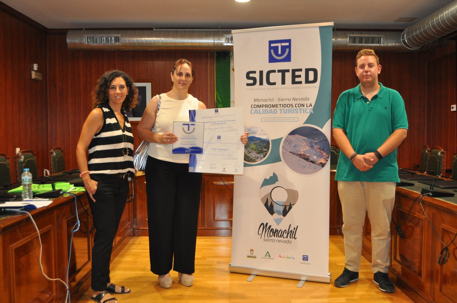 Una empresas de Sierra Nevada se suma al proyecto de certificado de calidad turística del municipio