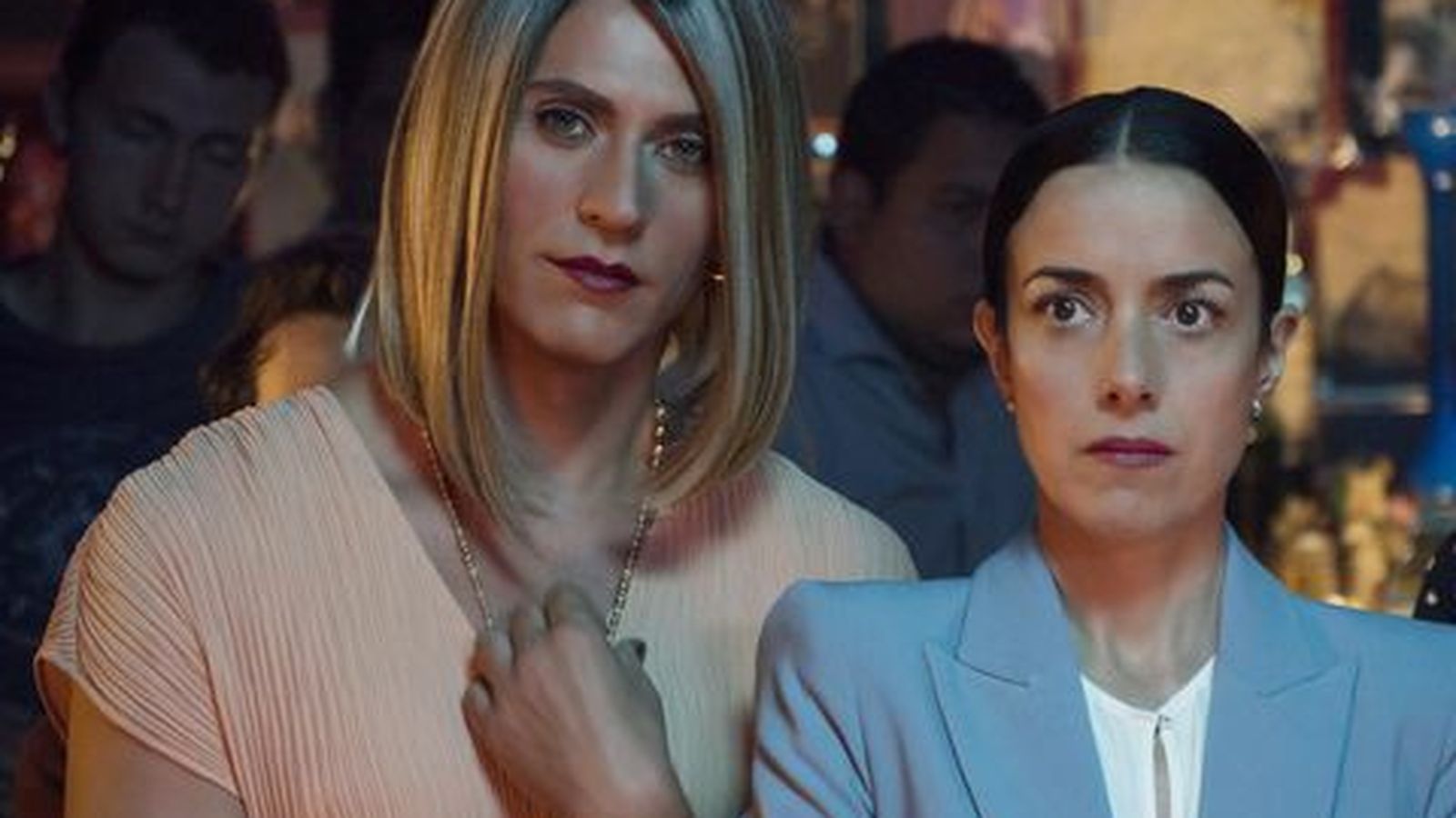 Paco León y Cecilia Suárez, dos de los actores de 'La Casa de las Flores'.