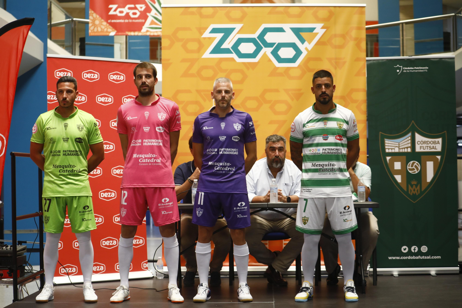 La presentación de las nuevas equipaciones del Córdoba Futsal, en imágenes