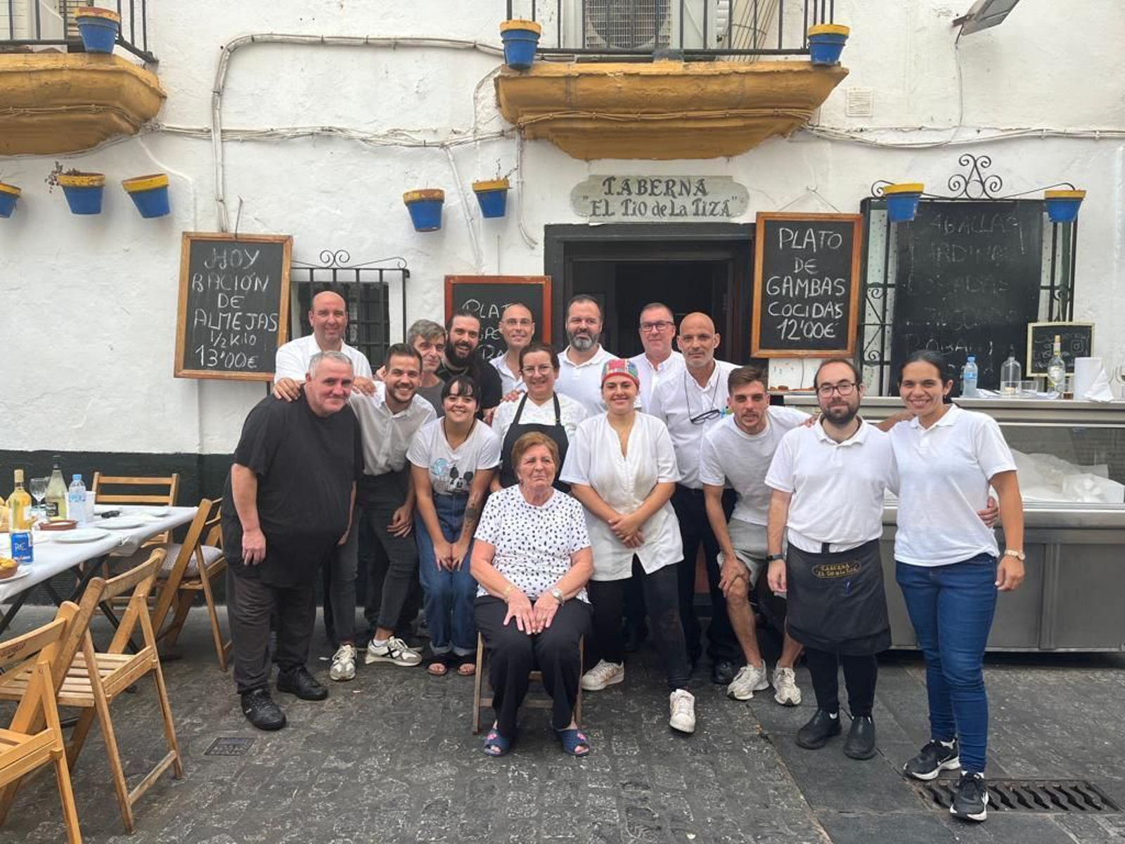 Historia en imágenes de la plaza del Tío la Tiza de Cádiz
