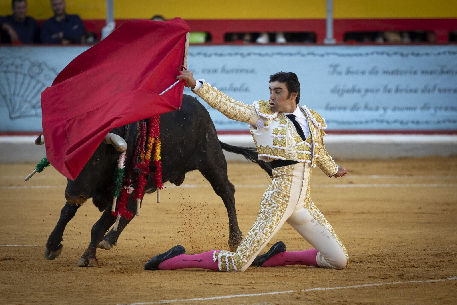 Pereda y Aguado triunfan en Granada