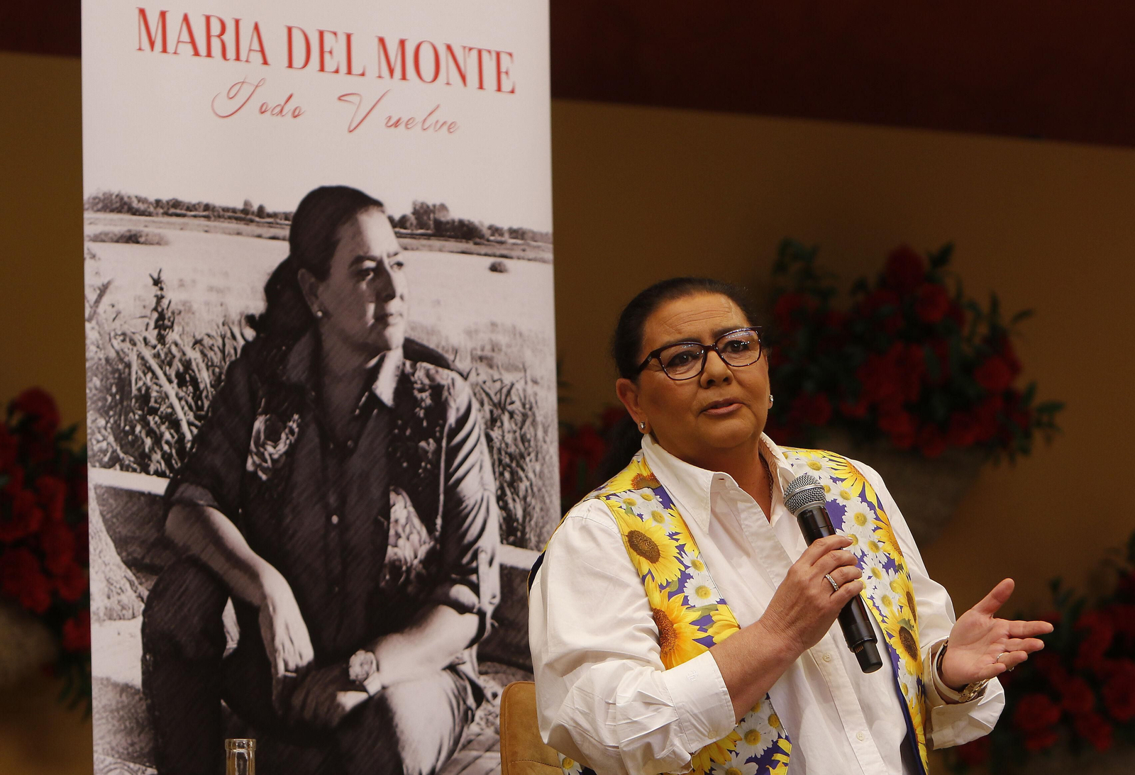 María del Monte, hace unas semanas en la Fundación Cajasol, cuando presentó ‘Todo vuelve’. María del Monte, hace unas semanas en la Fundación Cajasol, cuando presentó ‘Todo vuelve’.