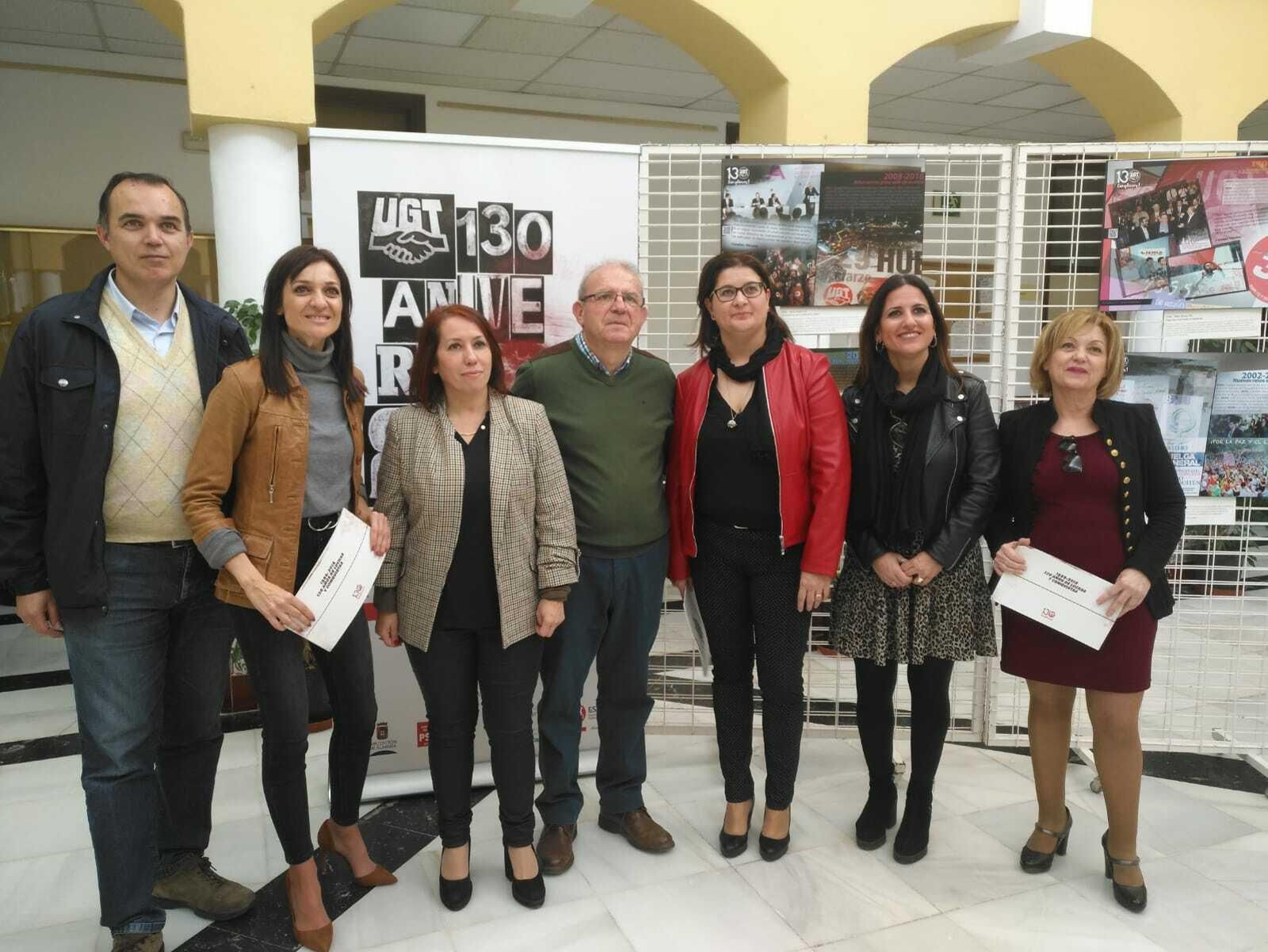 La exposición de UGT se encuentra en el Patio de Luces del ayuntamiento vicario