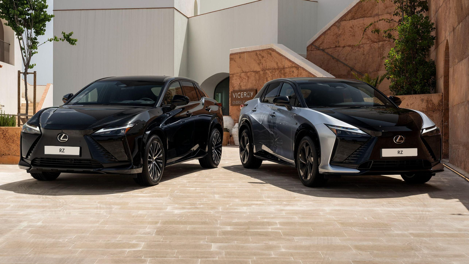 Lexus empieza a vender los RZ actualizados, con nuevos sistemas de propulsión y desde 52.000 euros