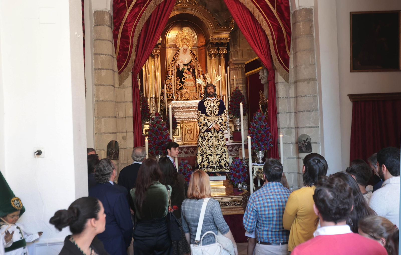 Besapiés y besamanos del cuarto domingo de Cuaresma en Jerez 2025