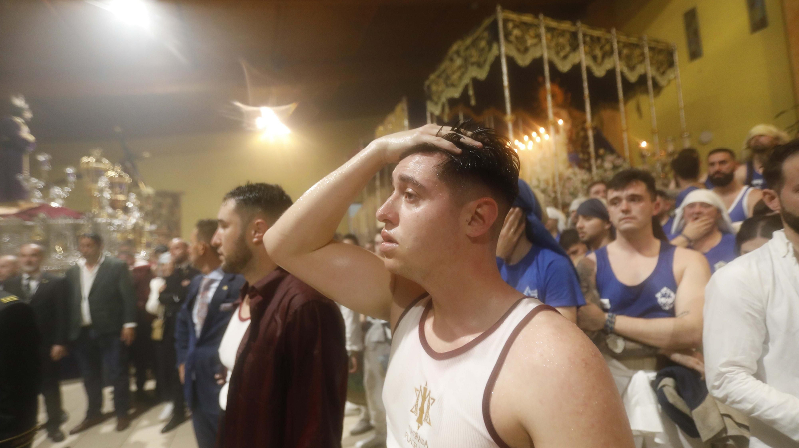 Fotos del Domingo de Ramos en La Línea: La Borriquita y Flagelación