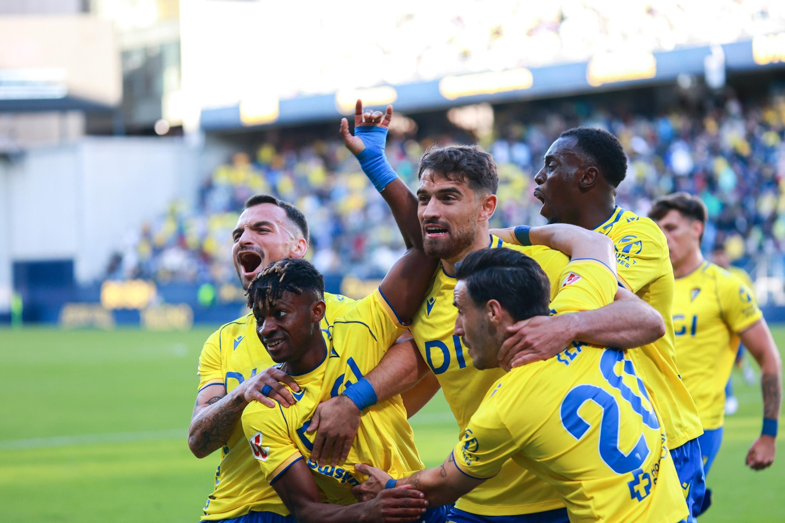 Las imágenes del Cádiz CF- Cultural Leonesa