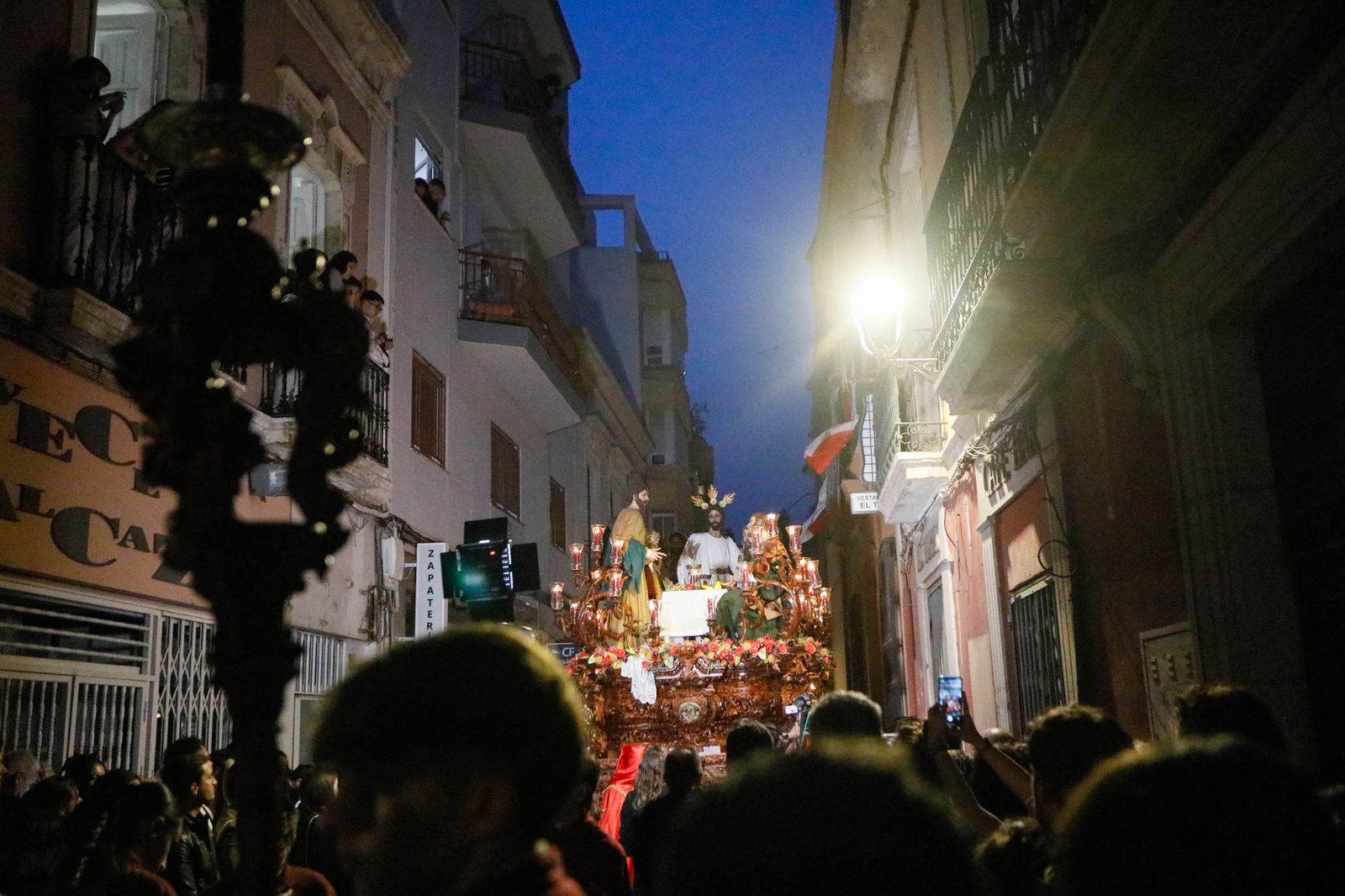 Te contamos en imágenes la Santa Cena tras la lluvia en la ciudad