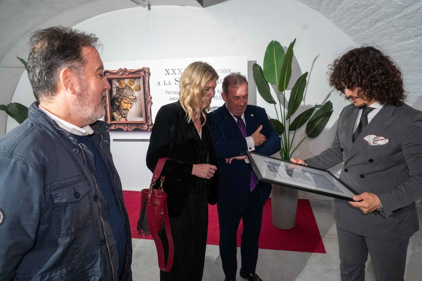 Fotografías de la entrega de distinciones tras la XXXII Exaltación a la Saeta de Huelva