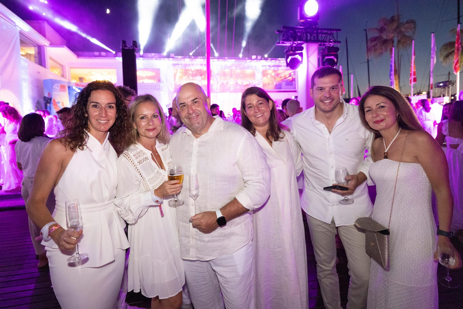 Búscate en el Cóctel de Blanco de la Copa del Rey Mapfre de vela