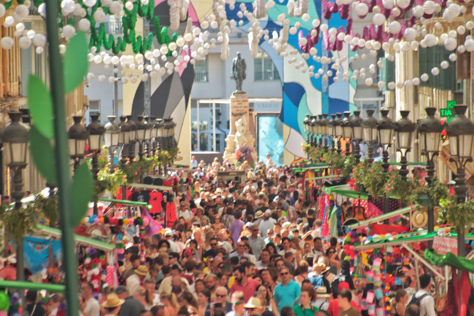 Feria de Málaga: las mejores imágenes de la fiesta de día este jueves