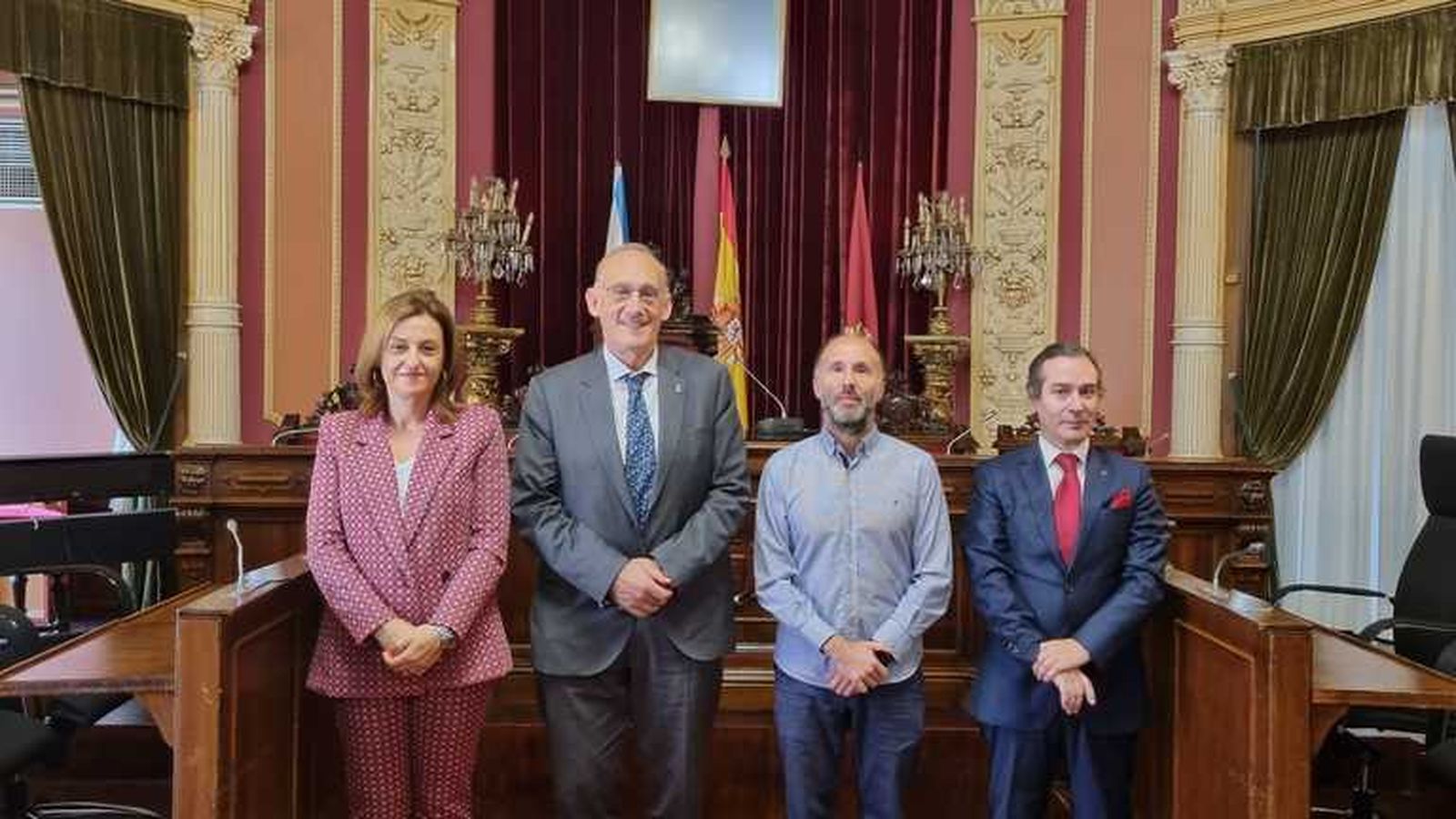 La declaración fue suscrita por todos los grupos municipales con representación en el Ayuntamiento de Orense.