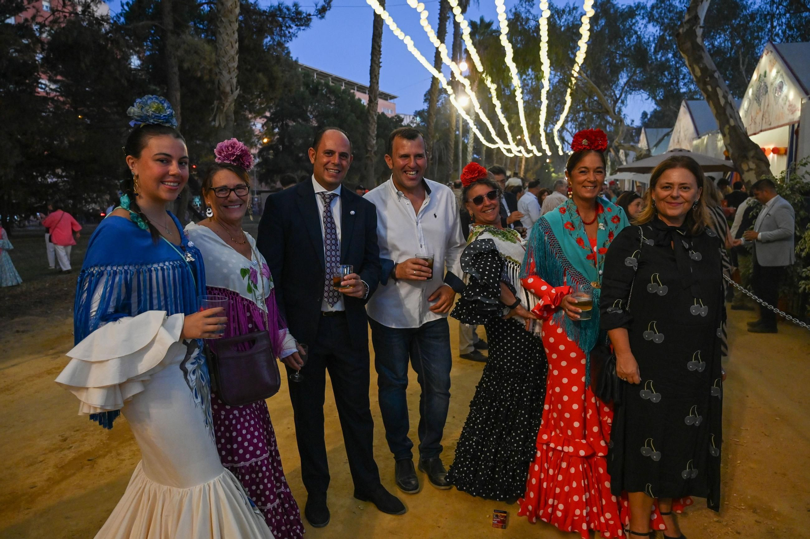 Imágenes del ambiente nocturno del 11 de octubre en la Feria del Caballo 2025