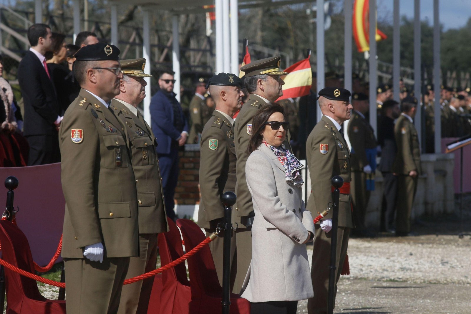 La toma de posesión del general de Brigada Fernando Ruiz Gómez como nuevo jefe de la Brigada 'Guzmán el Bueno' X, en imágenes