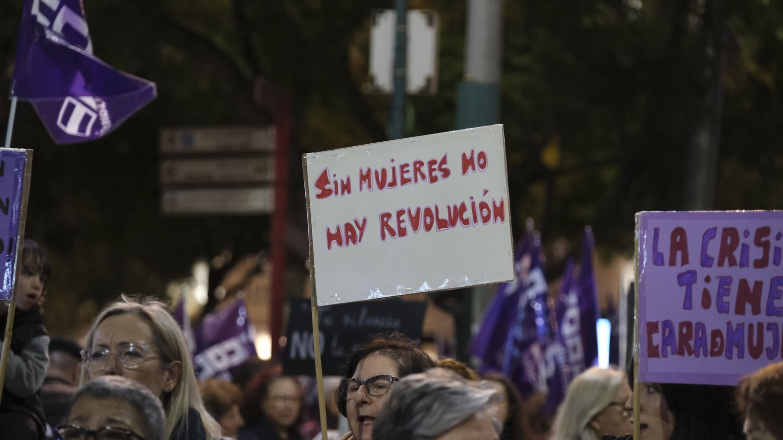 Imágenes de las manifestaciones por el Día de la Mujer en Almería