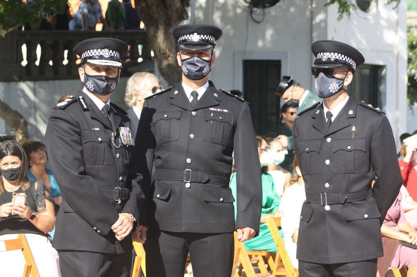 El comisario Jefe, Richard Ullger;  el inspector jefe Sean Perera y el detective inspector Craig Goldwin.