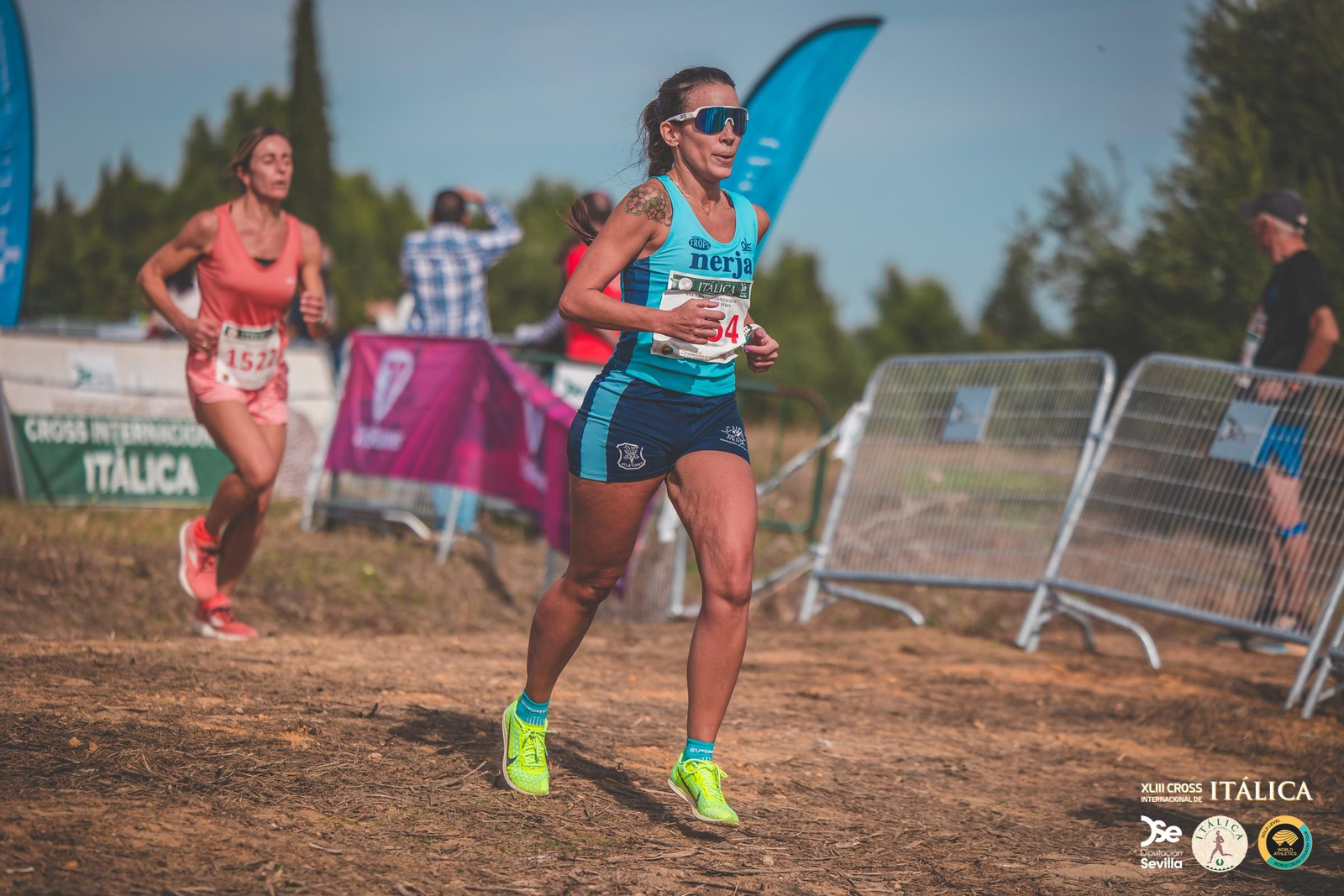 Búscate en las fotos del Cross de Itálica 2025 | 1