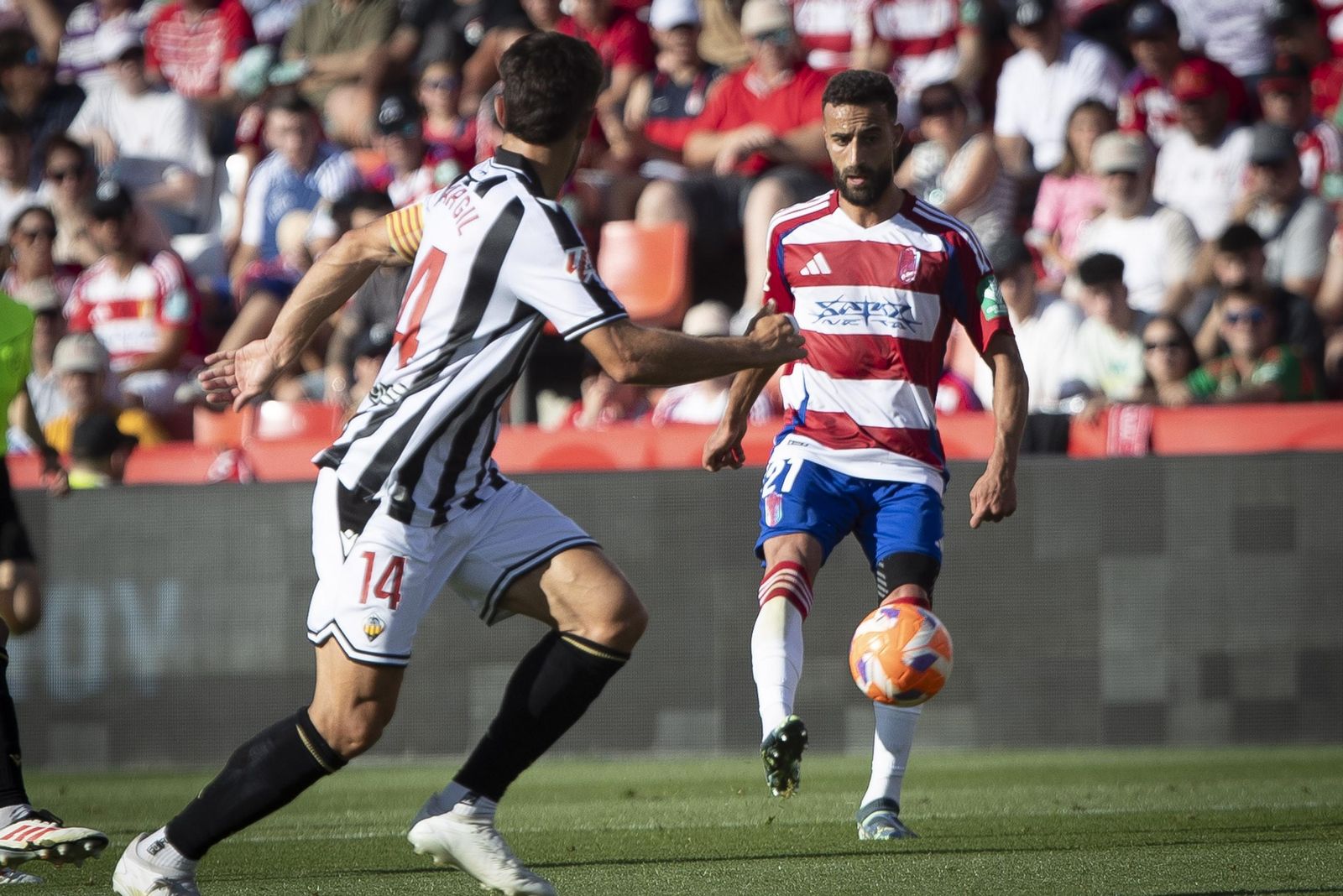 Las mejores imágenes del Granada CF-CD Castellón