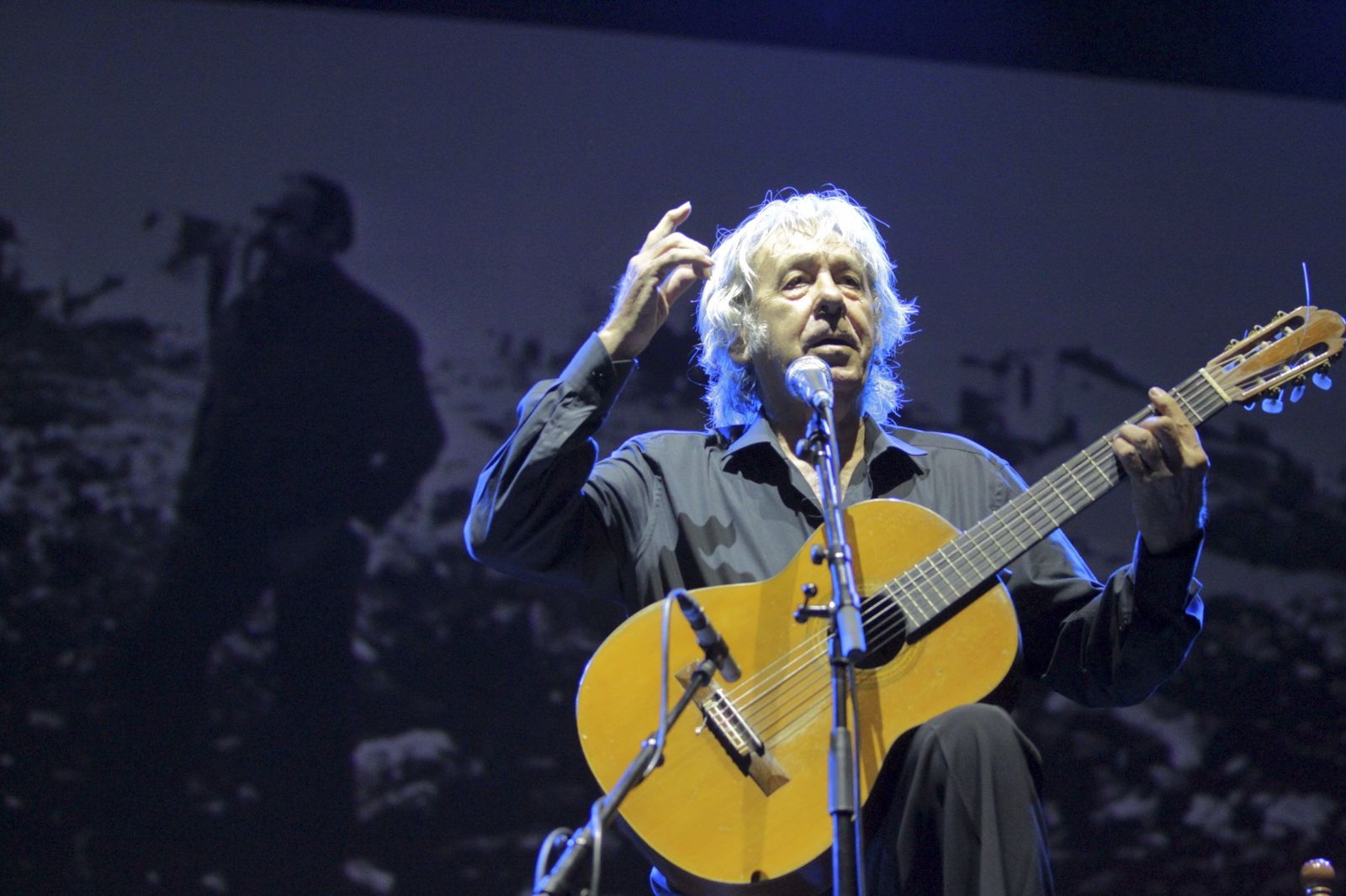 Paco Ibáñez muestra sus 'Vivencias'