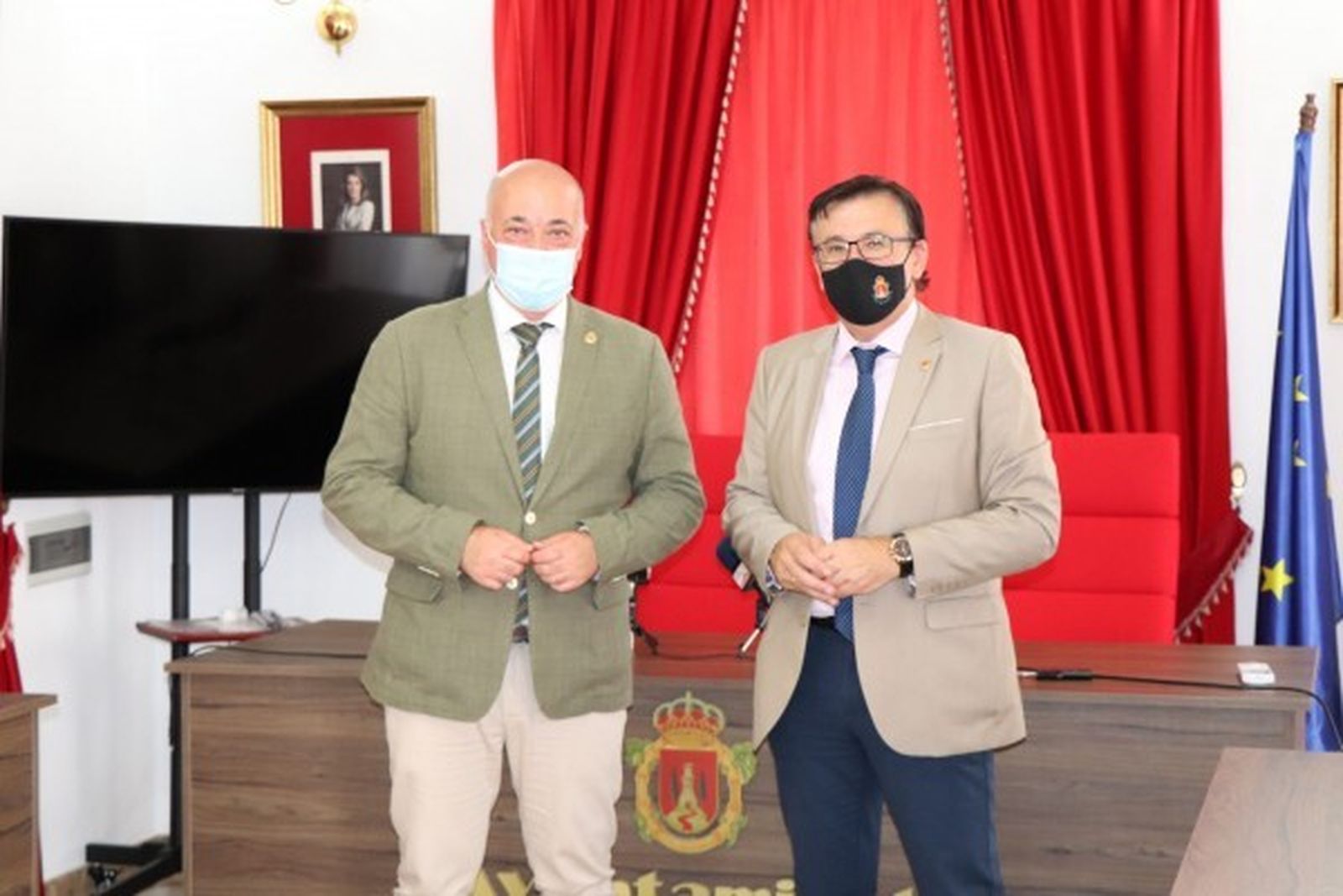 Antonio Ruiz y Lope Ruiz, en Iznájar.