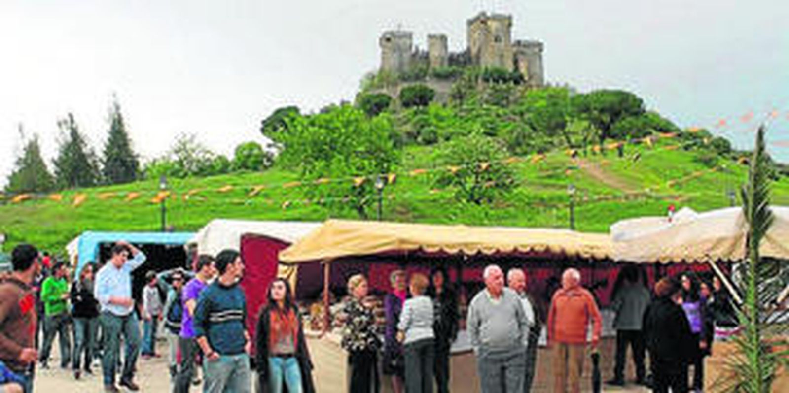 Mercadillo medieval La Encantá de Almodóvar.