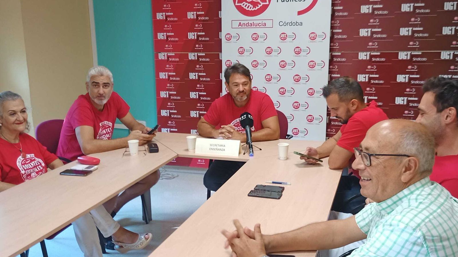Un momento de la rueda de prensa en la sede de UGT Córdoba.