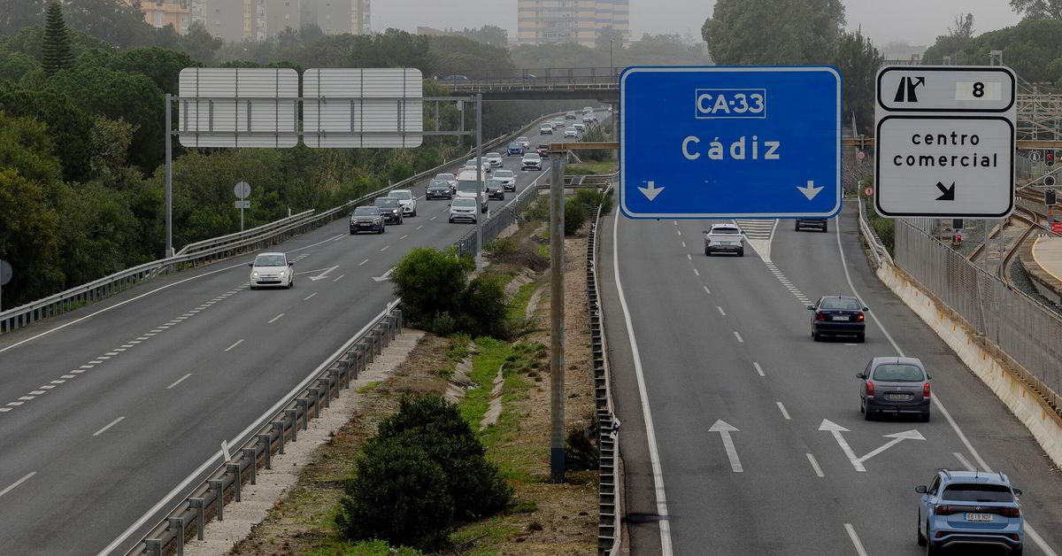 AxSí asegura que transformar la CA-33 una travesía urbana sólo congestionaría el tráfico y perjudicaría la seguridad vial en San Fernando