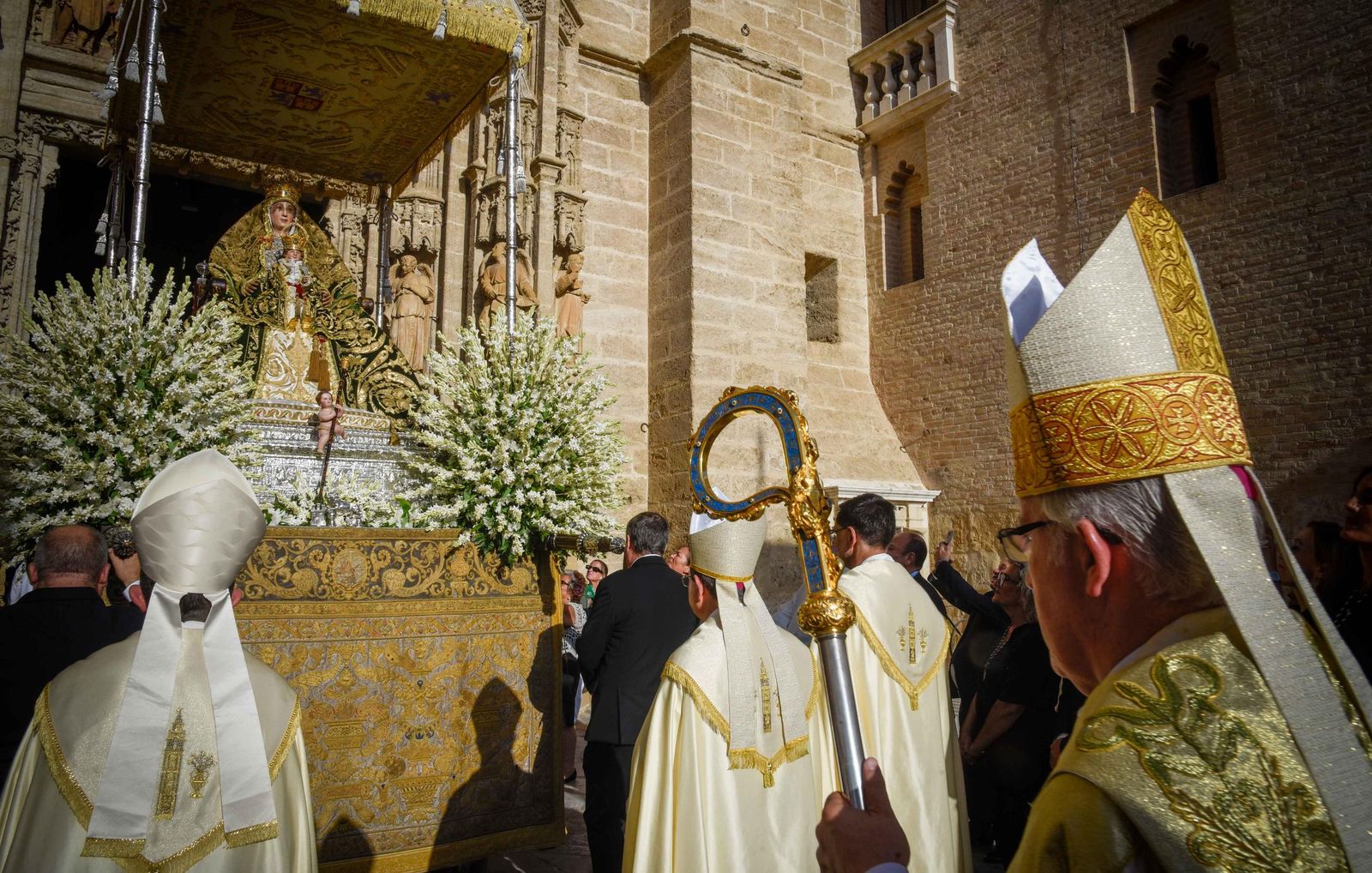 Las fotografías de la procesión de la Virgen de los Reyes 2025