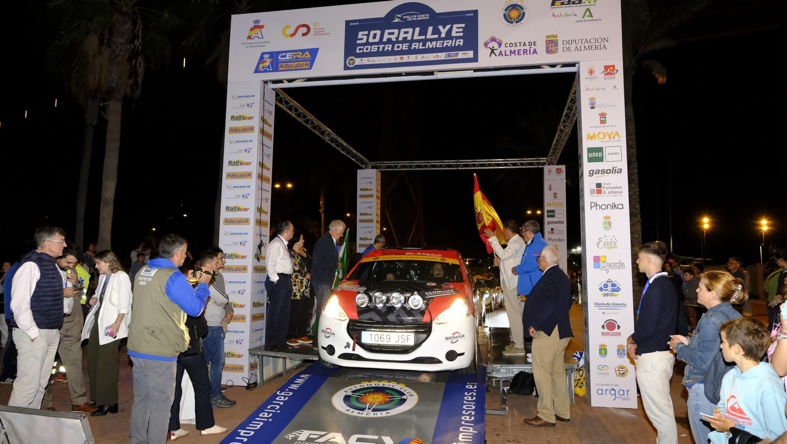 La salida de la 50 edición del Rallye Costa de Almería, en imágenes
