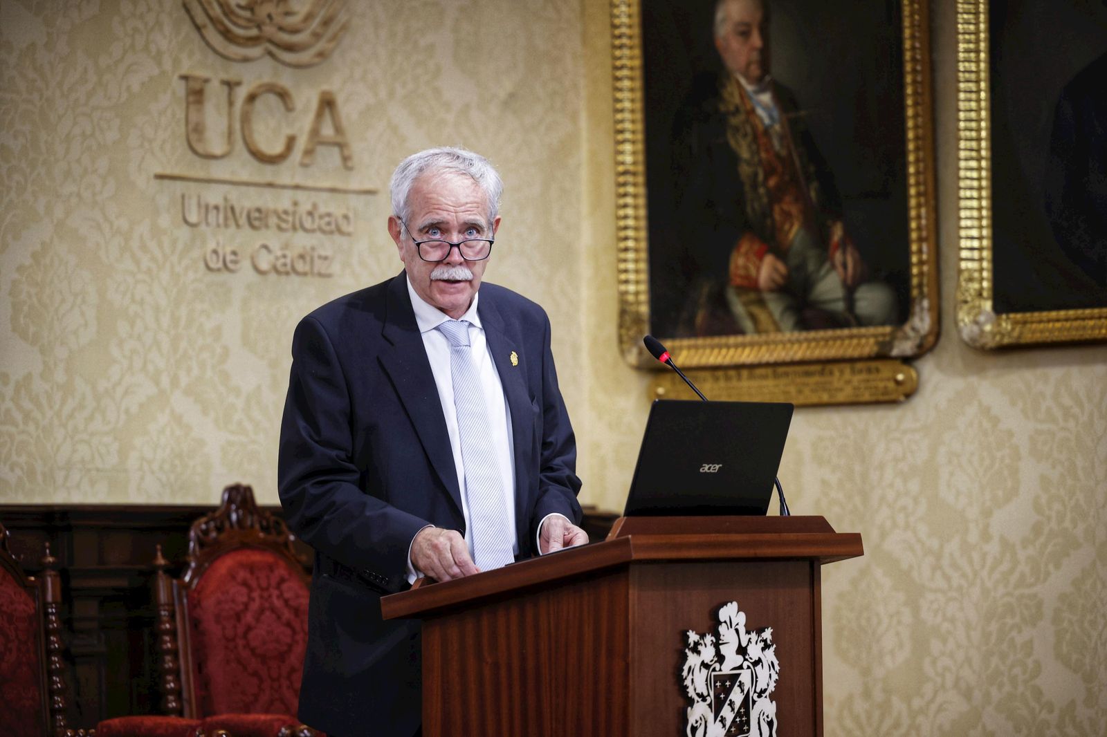 Antonio Pérez Henares, durante su discurso de ingreso.