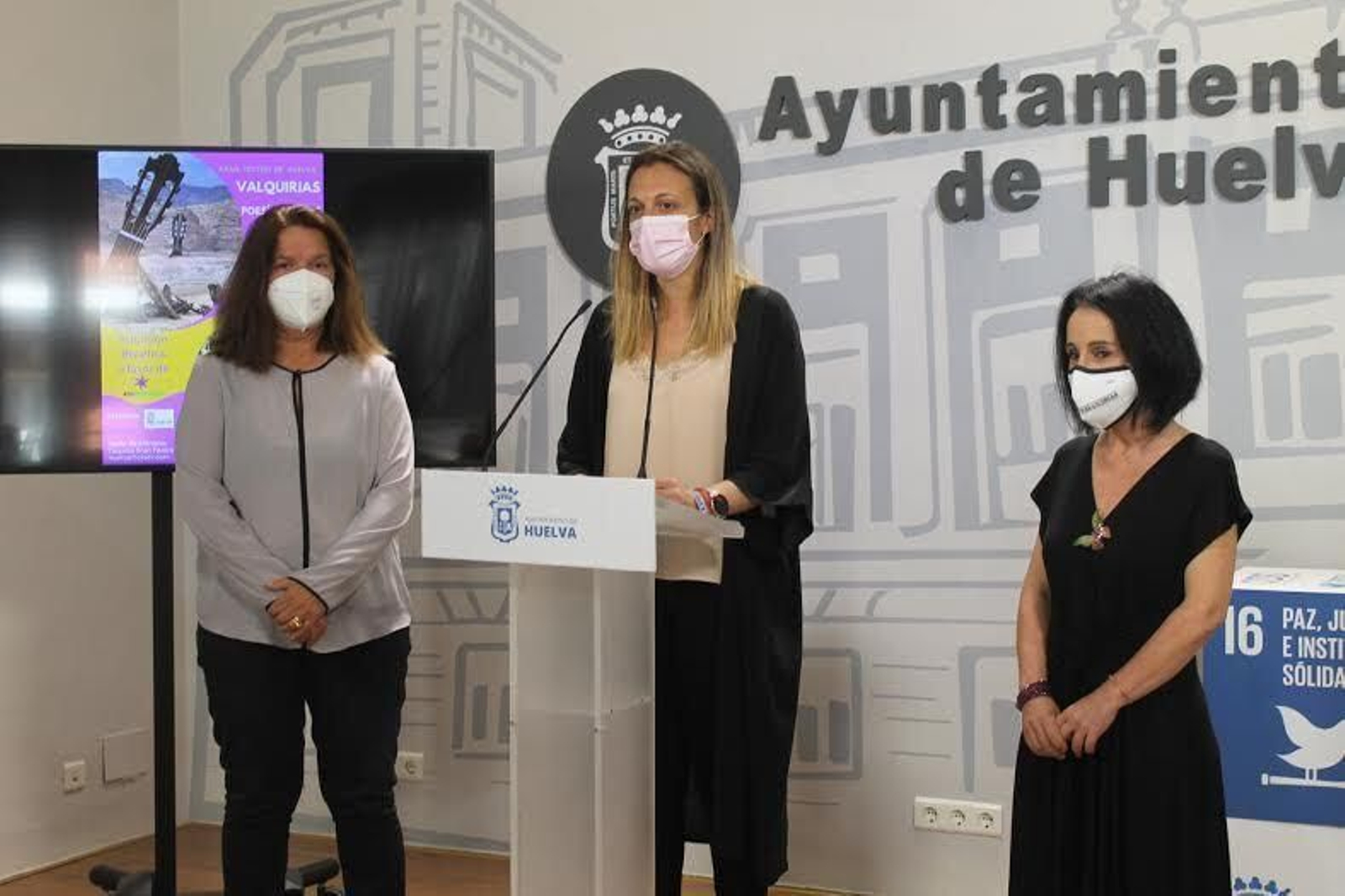 Presentación de la gala a favor de Anumayores