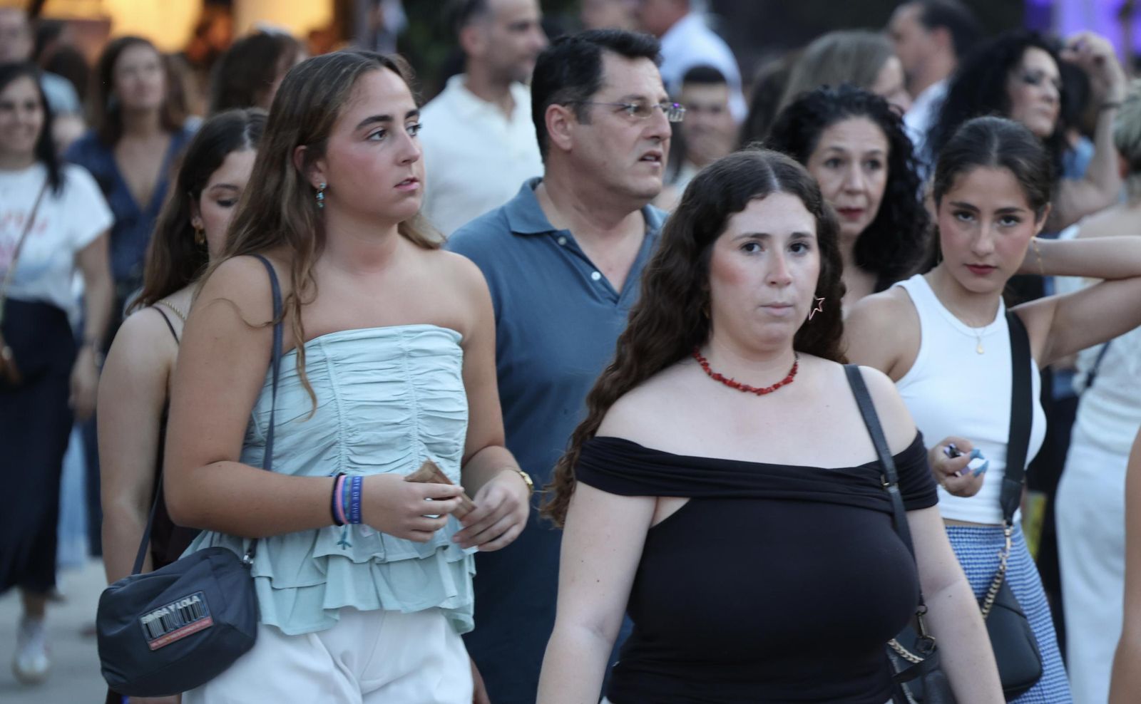 Búscate en las fotos del concierto de Antoñito Molina en Sevilla