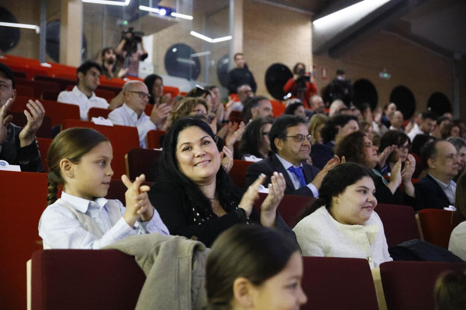 Las imágenes del acto de entrega de la Medalla de Oro a José Fernández Torres Tomatito, en la Universidad de Almería
