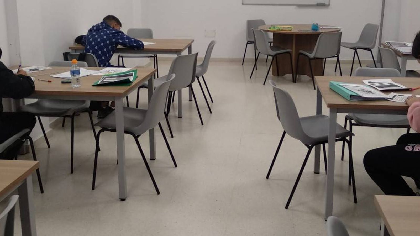 El aula para alumnos expulsados que ha puesto en marcha el Ayuntamiento de La Línea.