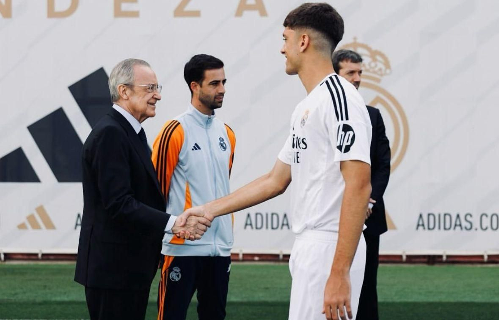 Sergio Ramírez, otro canterano que deja el Real Madrid para volver al Málaga CF Sergio Ramírez, otro canterano que deja el Real Madrid para volver al Málaga CF