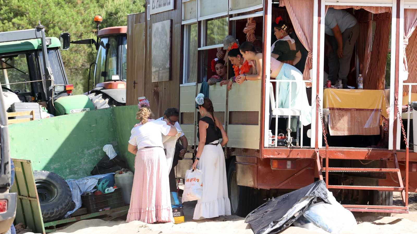 Jueves de camino de la Hdad de Jerez por el Coto Doñana