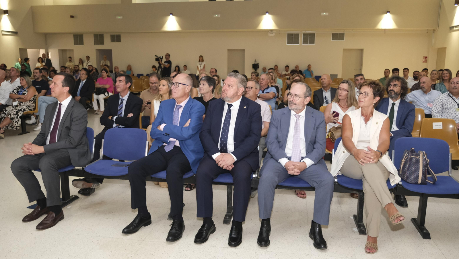 Imágenes de los actos del Día de la Merced en el Centro Penitenciario  El Acebuche