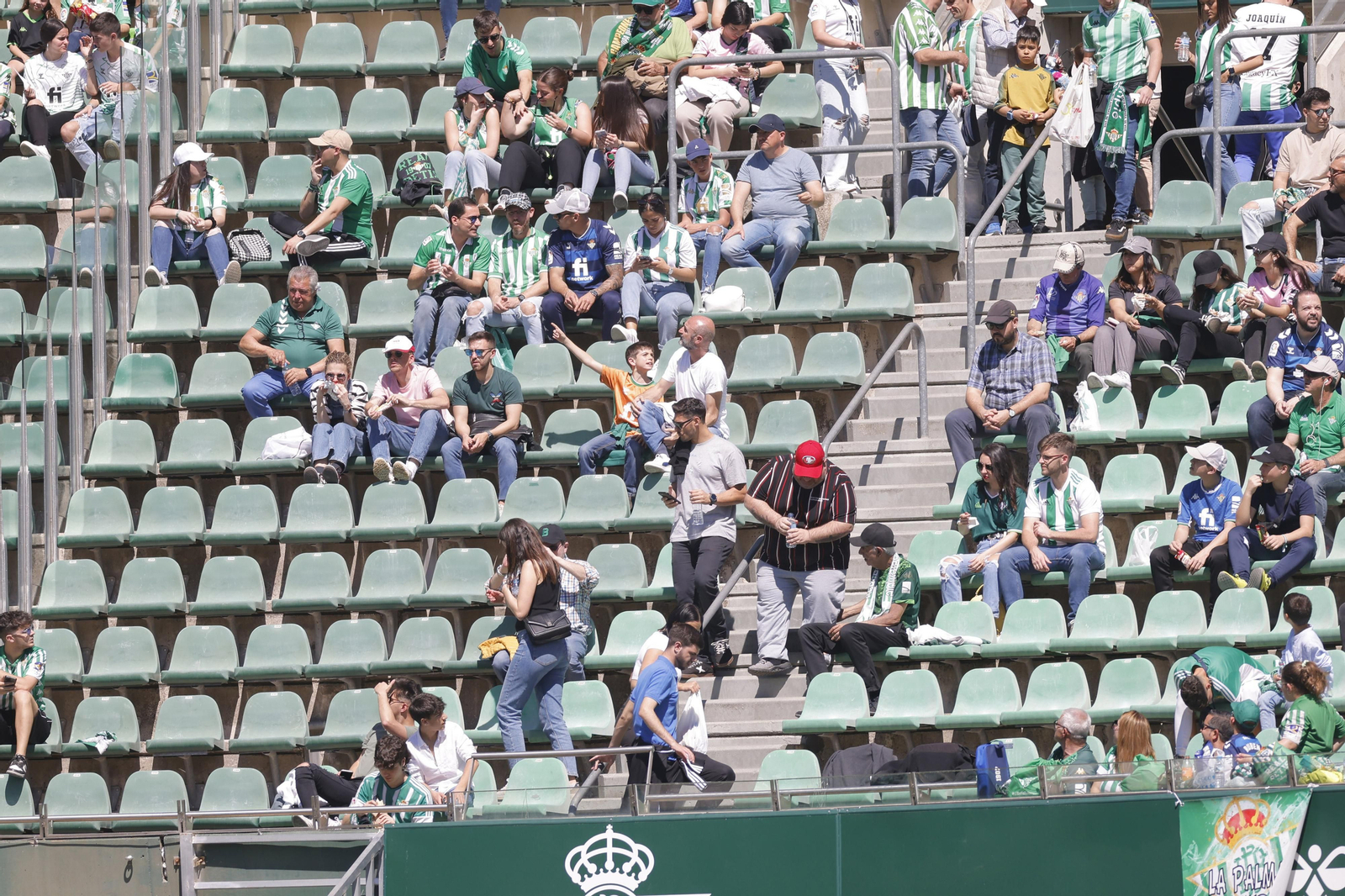 Búscate en las fotos del Betis-Mallorca
