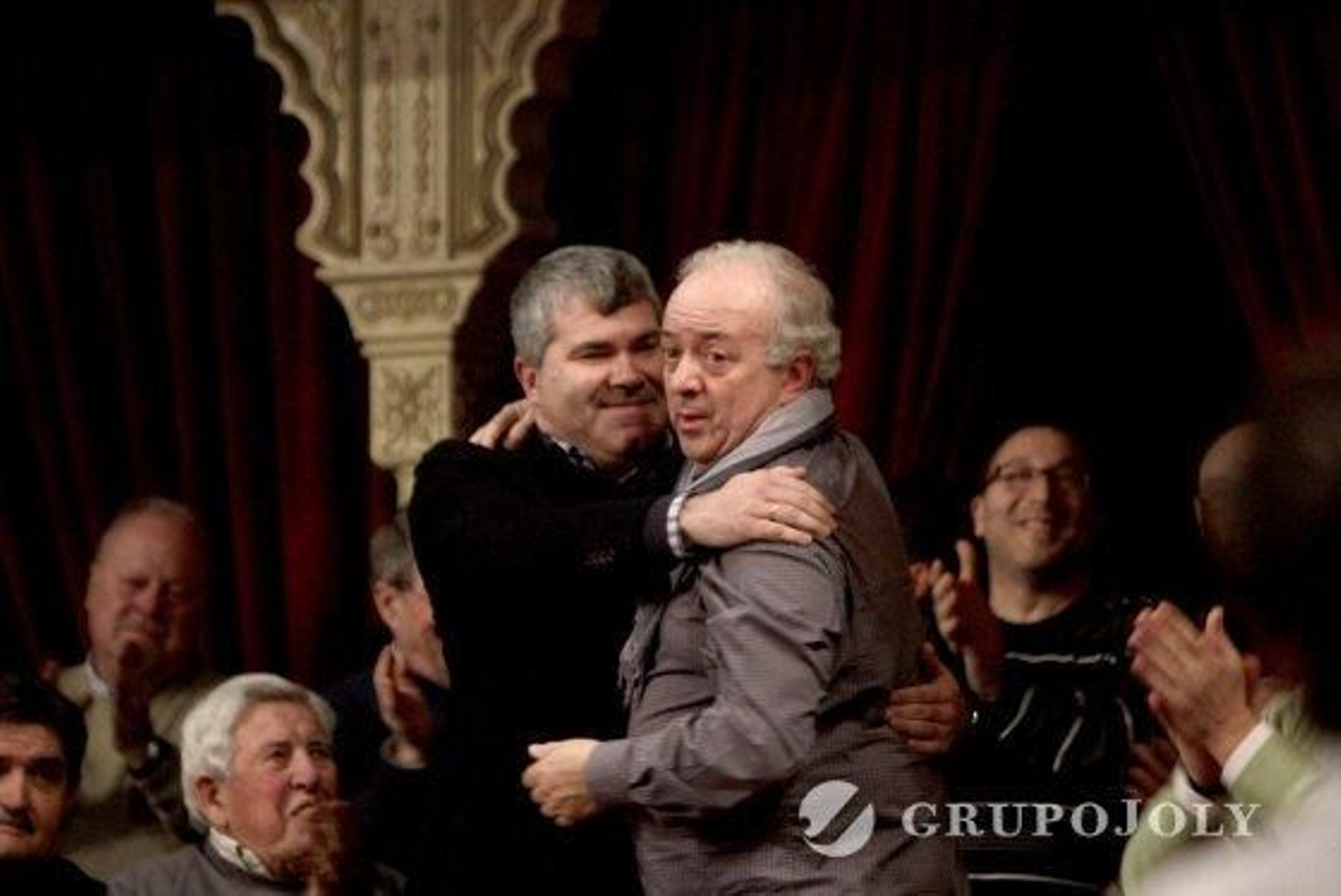 Martín agradeció el tango que le dedicó Antonio Rivas con El circo del sol.

Foto: Fito Carreto