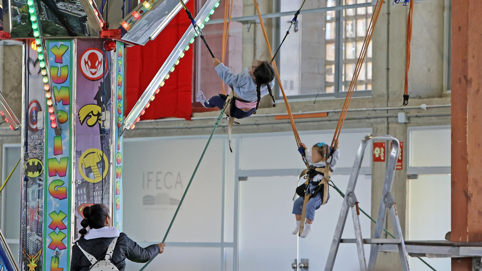 Imágenes del primer día de Juvelandia en Jerez