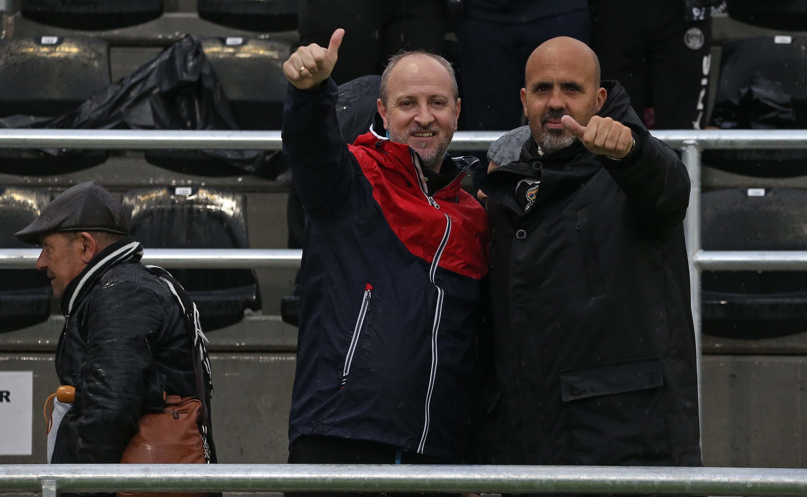 Búscate durante el Balona - Marbella en el Ciudad de La Línea