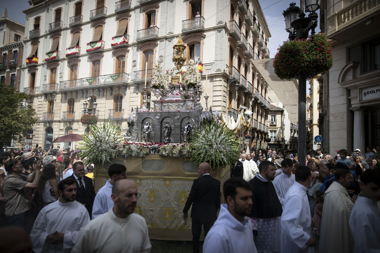 Solemne Procesión del Corpus Christi de Granada, Junio 2025.jpg