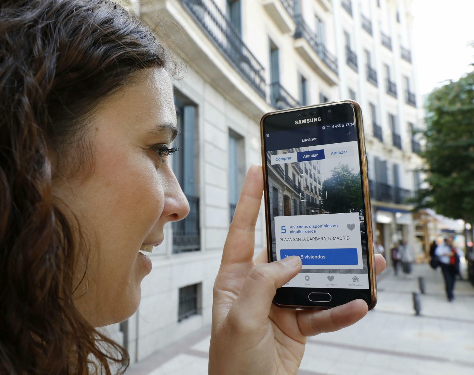 La realidad aumentada está en la base de ‘BBVA Valora’, la 'app' para quienes buscan comprar casa.