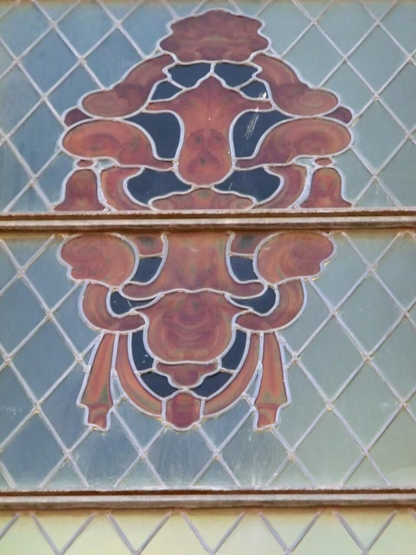 Un detalle en una cristalera