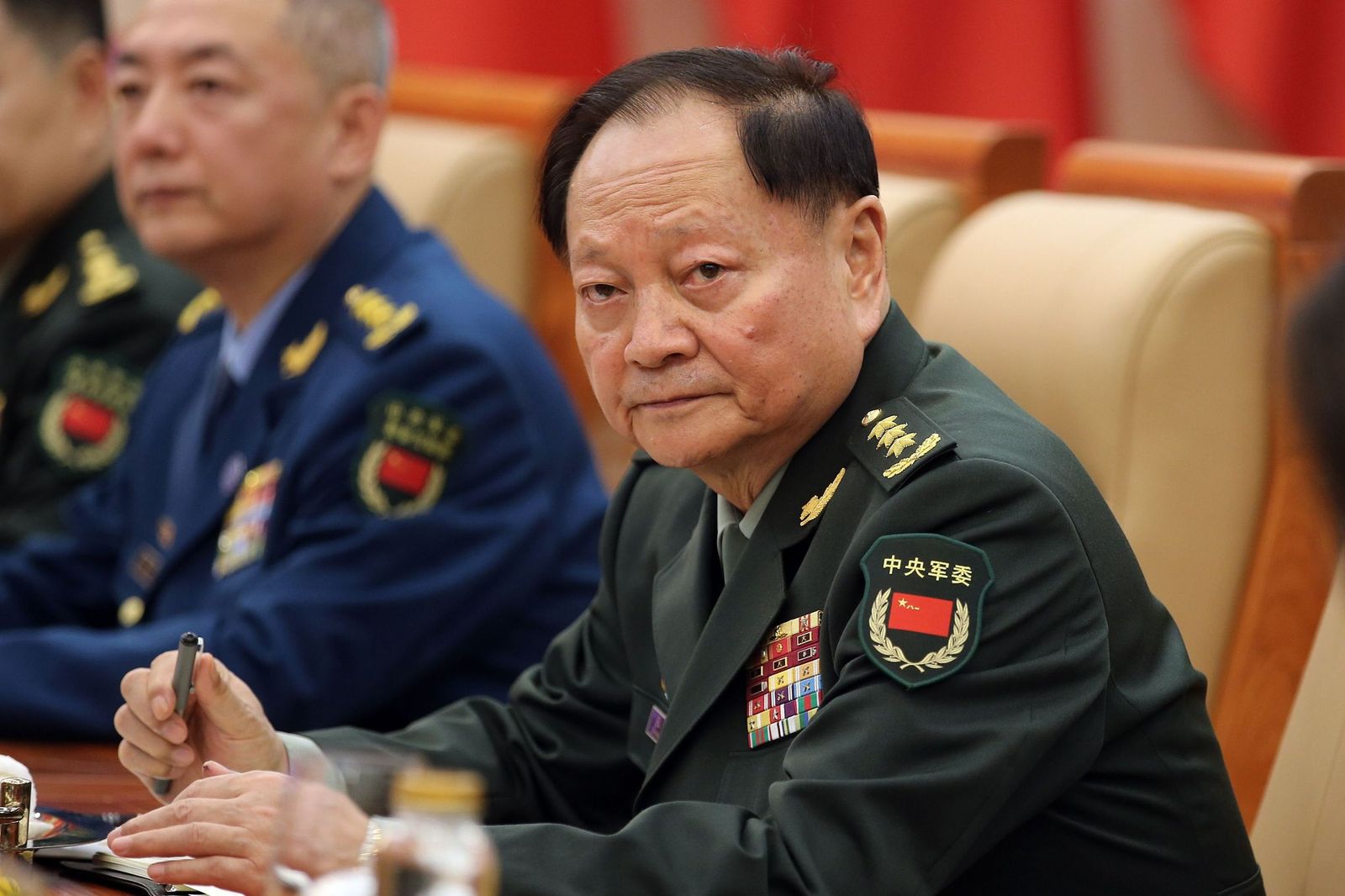 China investiga al general de mayor rango, Zhang Youxia, por filtrar secretos nucleares a EEUU.