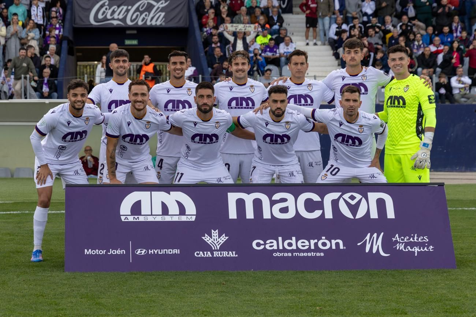 Alineación inicial del conjunto blanco. Alineación inicial del conjunto blanco.