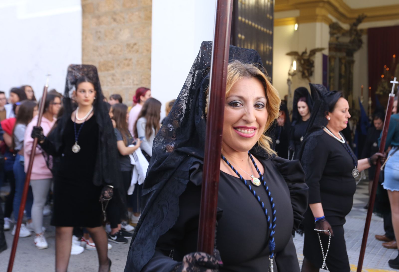Imágenes de la procesión de Afligidos de Chiclana.